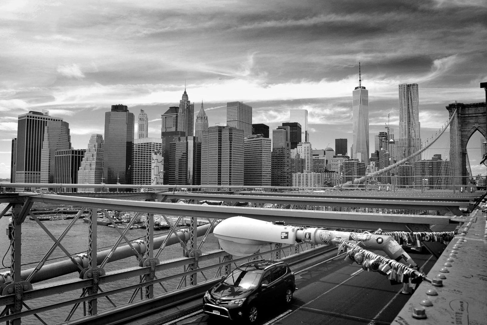 Manhatten NY von der Brooklyn Bridge