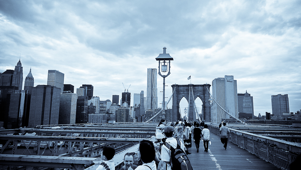 Manhatten von der Brooklyn-Bridge aus gesehen.