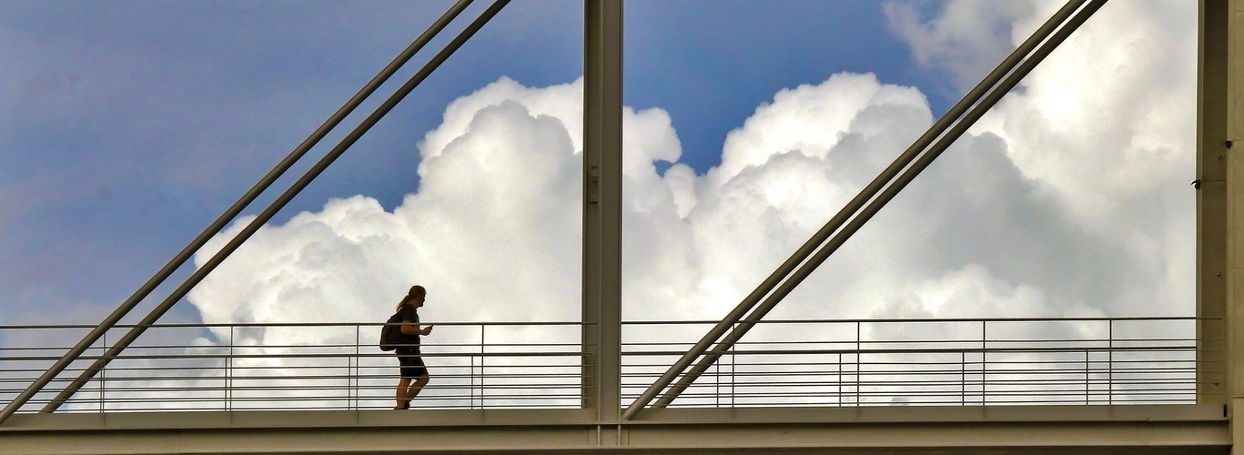 Mann in den Wolken....