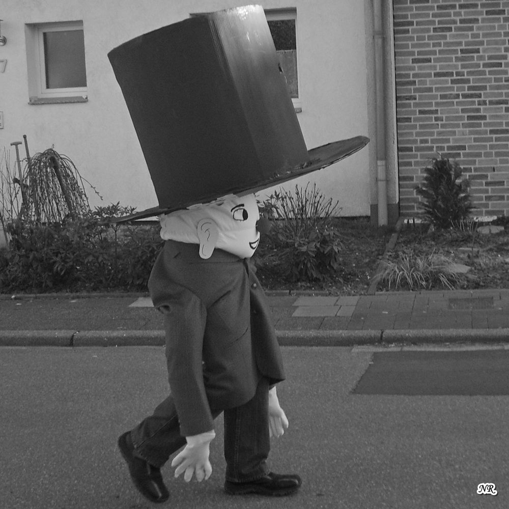 Mann mit Hut Foto & Bild street, outdoor, streetfotografie Bilder auf