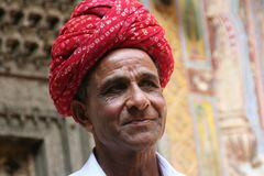 Mann mit rotem Turban Rajasthan Ü1300K
