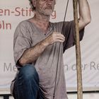Mann mit Stockharfe - Festival der Kulturen!