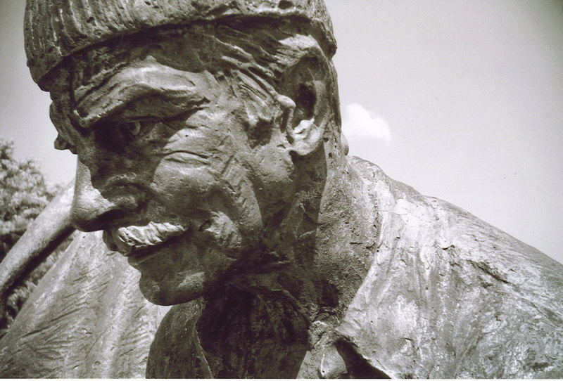 Mann- Statue in Marmaris