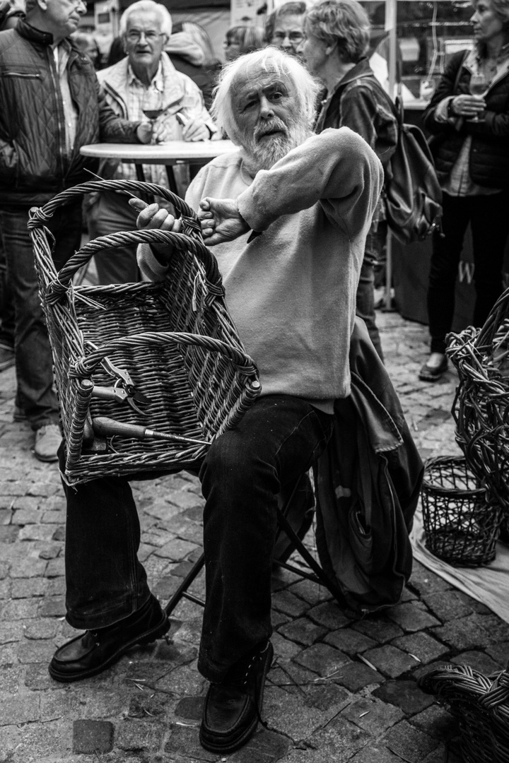 Mann Umbrisch-Provenzalischer Markt Tübingen