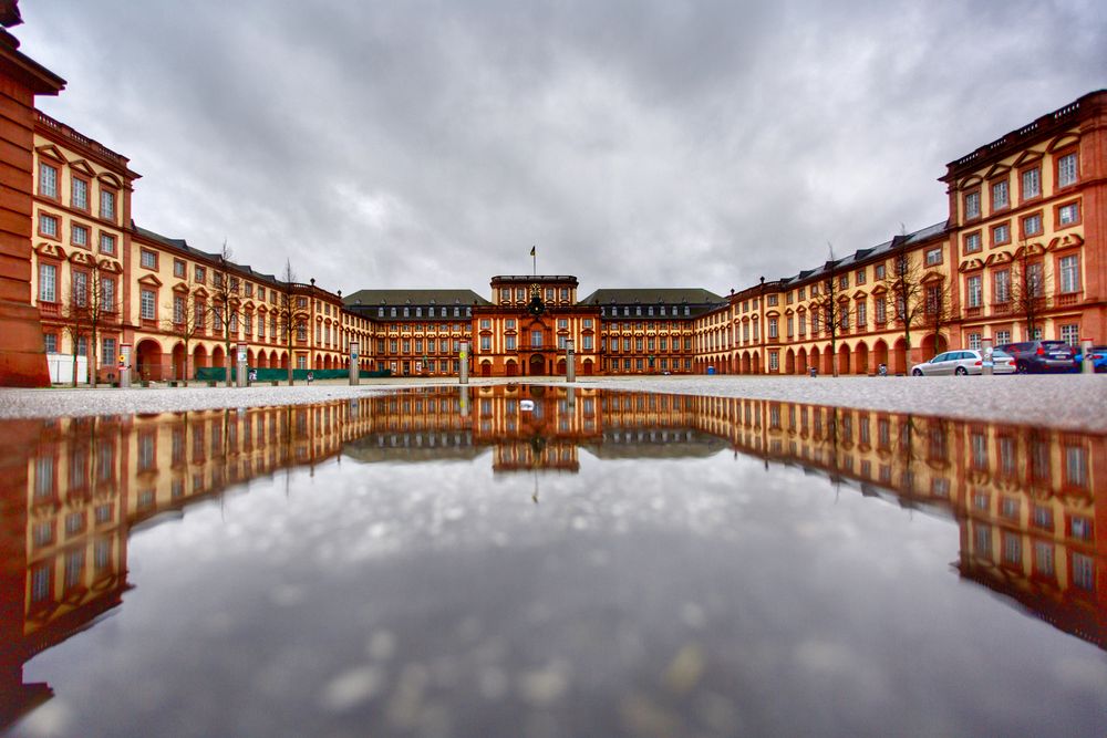 Bilder von Lovisa Mannheim: Ein Fenster in die Vergangenheit