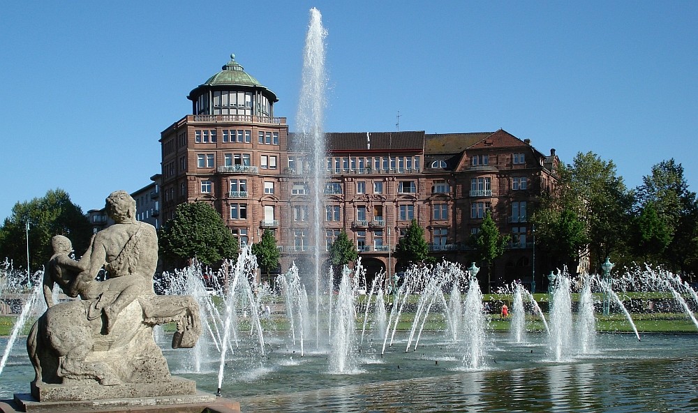 Mannheim - am Wasserturm