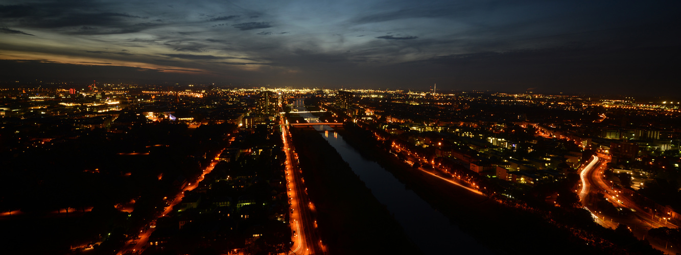 Mannheim bei Nacht