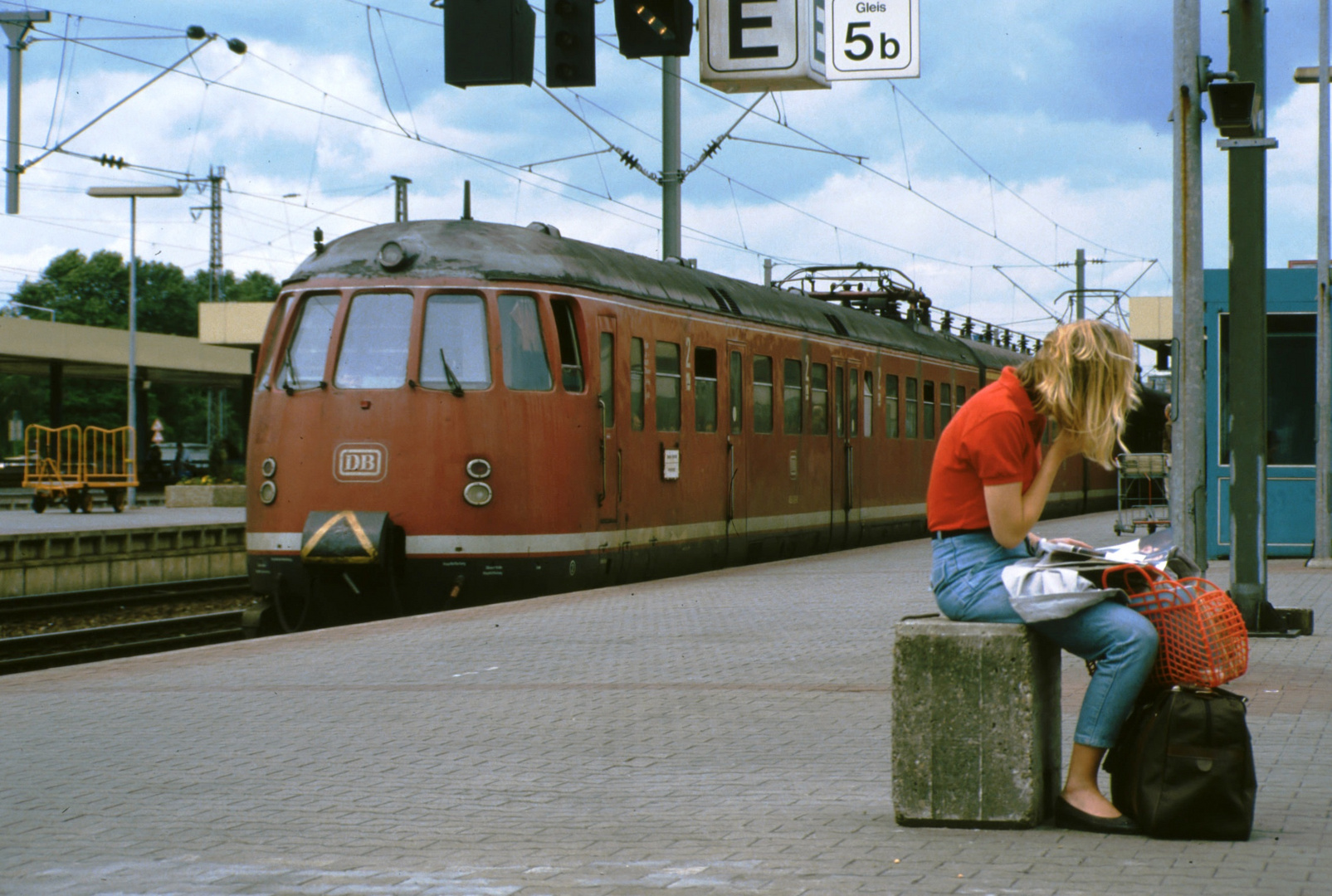 Mannheim Hauptbahnhof – 1984 – Gleis 5B