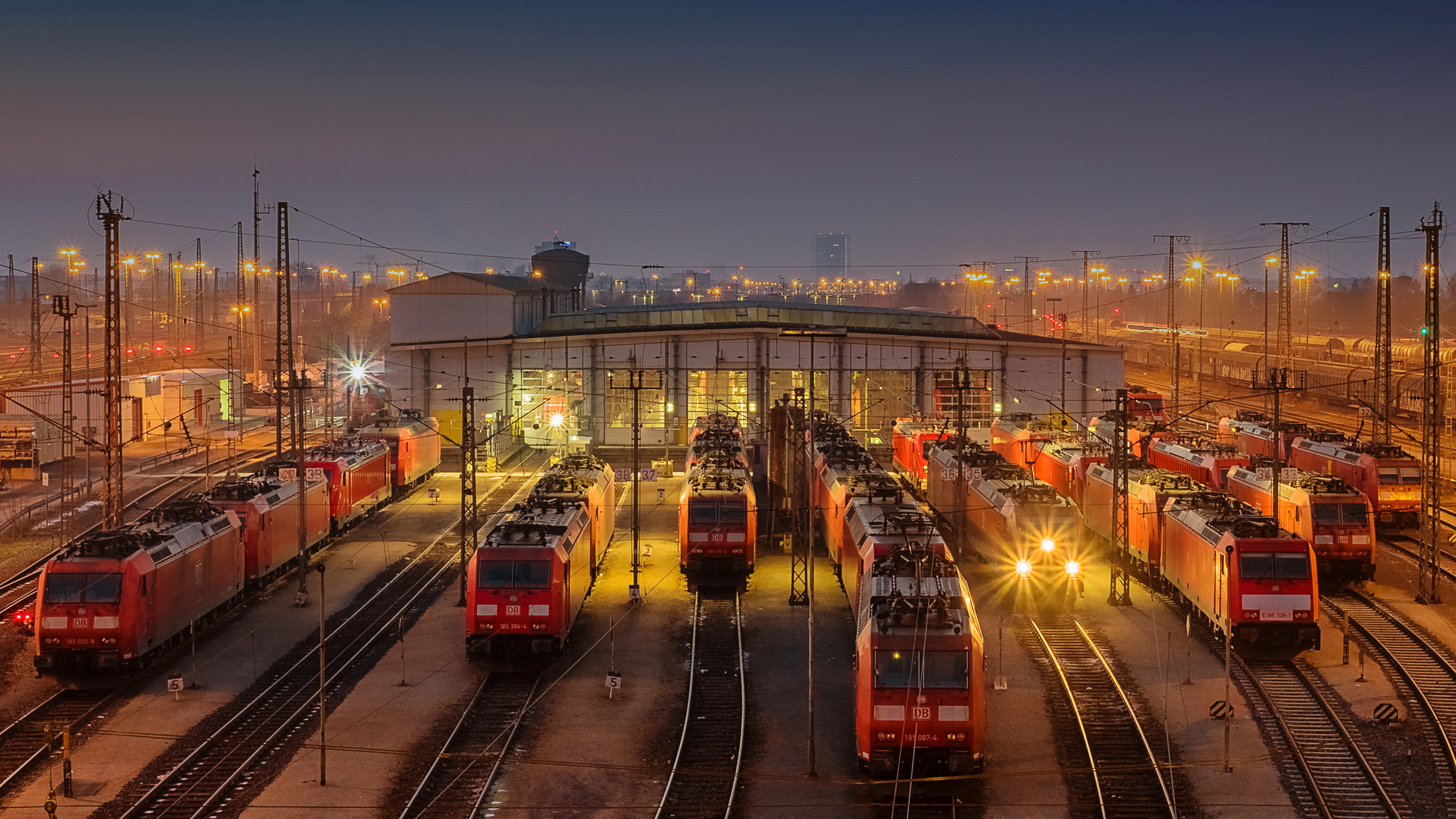 Mannheim. Nighttrains.