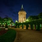 Mannheimer Wasserturm bei Nacht