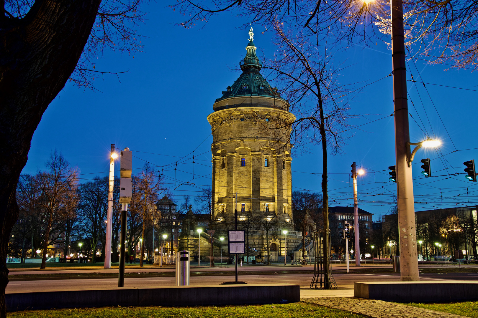 Mannheimer Wasserturm (Blaue Stunde)