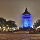 Mannheimer Wasserturm "macht blau"