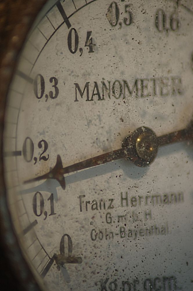 Manometer Foto & Bild | technik, motive Bilder auf fotocommunity