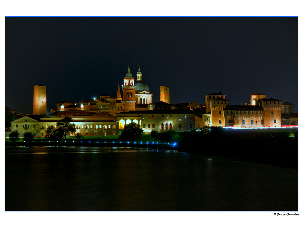 Mantova di notte