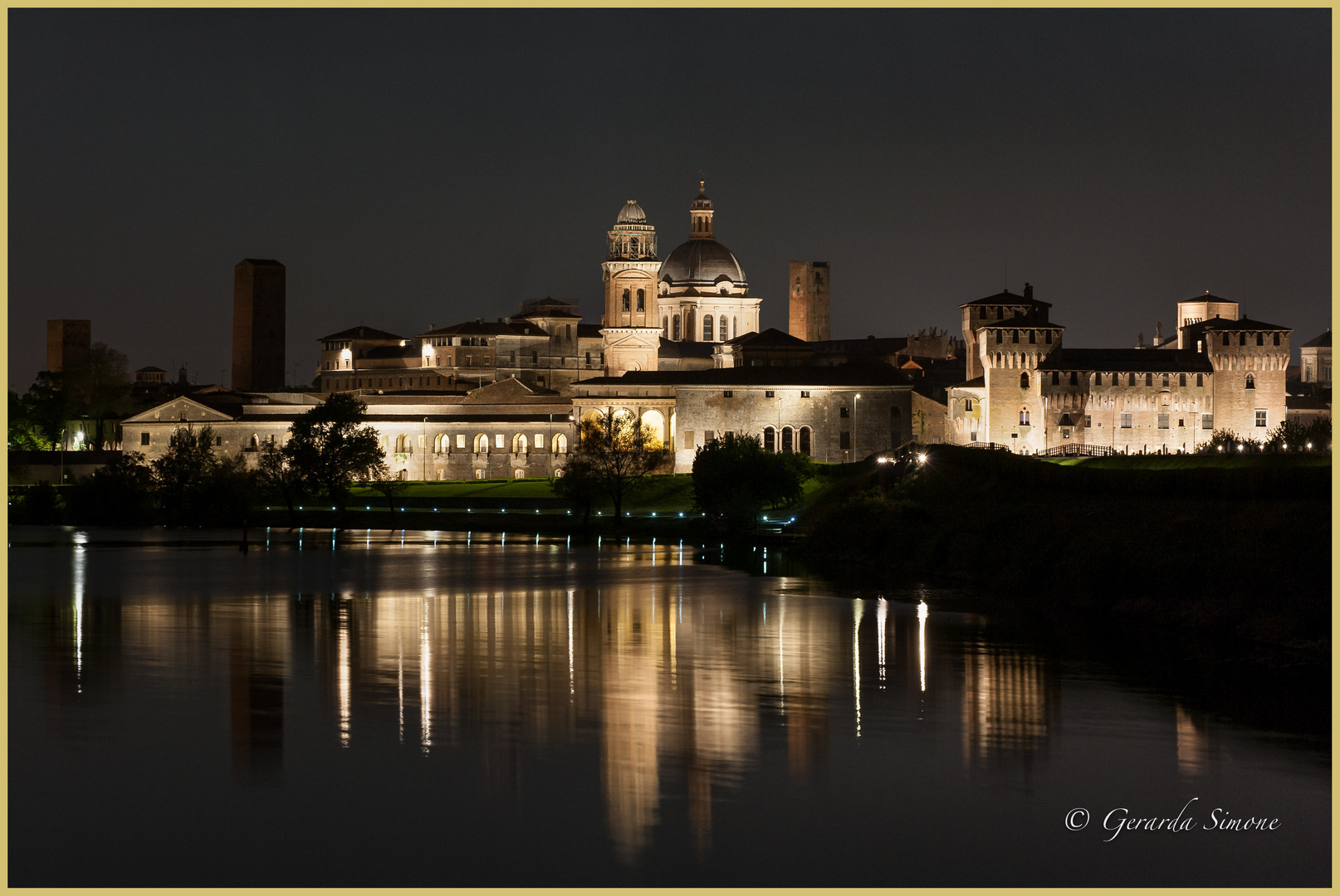 Mantova di notte