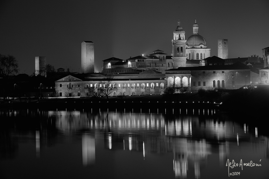 Mantova di notte