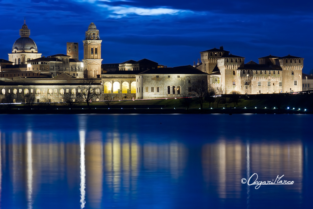 Mantova poco dopo l'ora blu