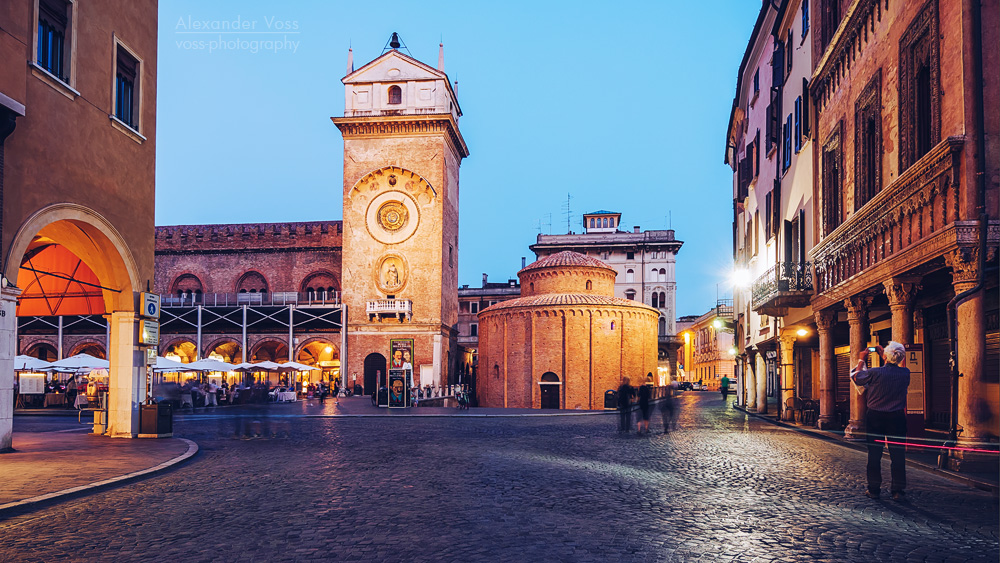 Mantua - Piazza delle Erbe