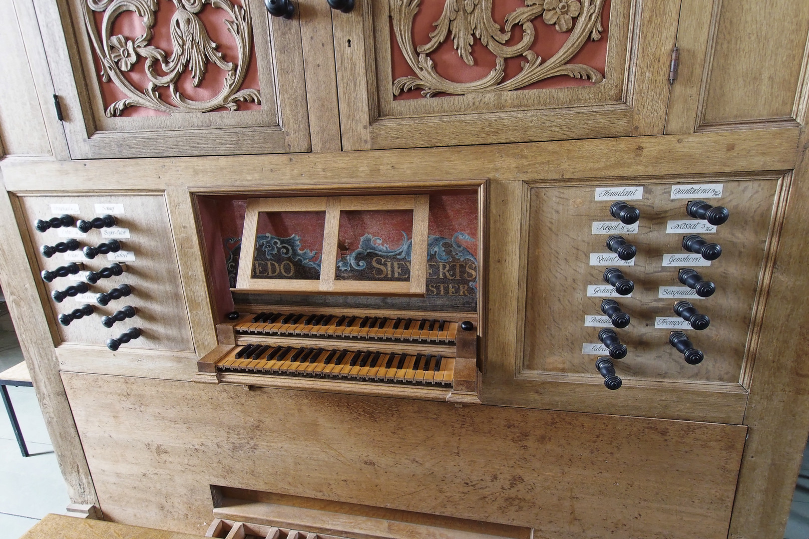 Manual der Grothian-Orgel von 1694 in der Pilsumer Kreuzkirche (Krummhörn, Ostfriesland)