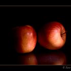 Manzanas reflejadas