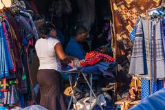 Manzini - Markt - Näherinnen