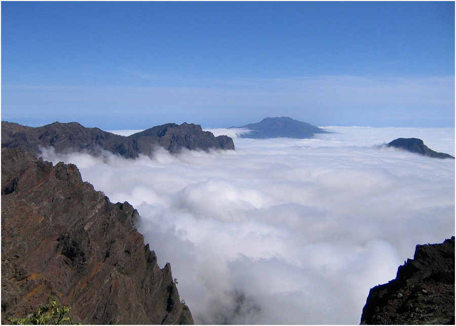 mar de nubes