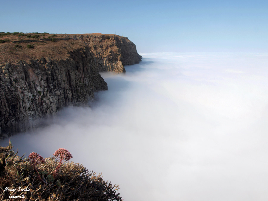 MAR DE NUBES EN LANZAROTE