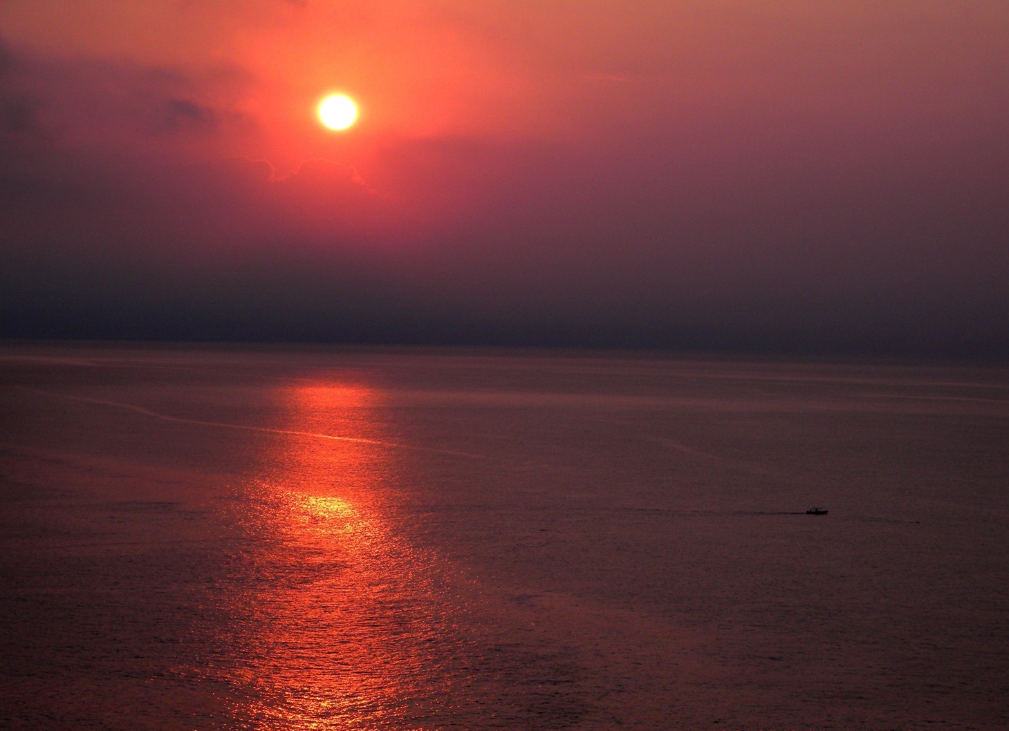 mar rojo en huatulco