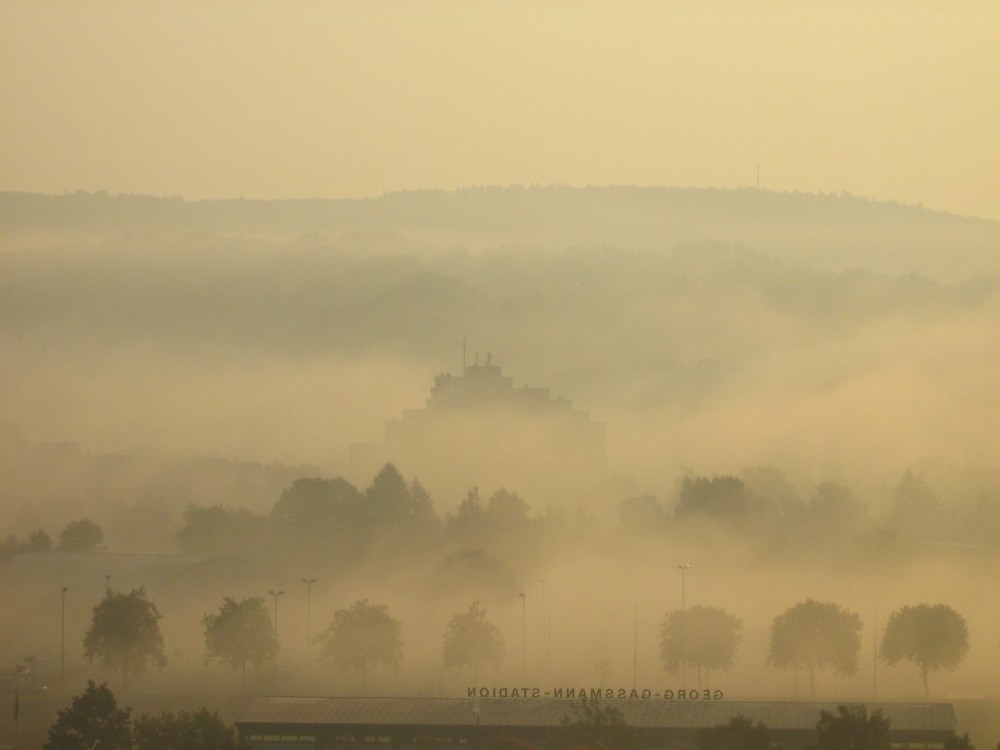 Marburg im Nebel