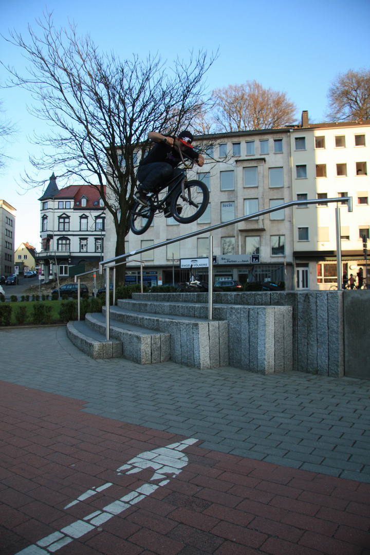 Marc Remmert 180 over Rail