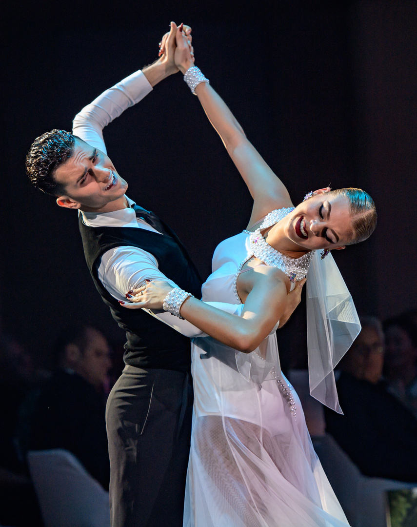 Marco Bodini&Kristina Chaitonovaite beim Langsamen Walzer