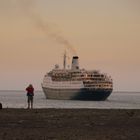 Marco Polo läuft aus Funchal aus