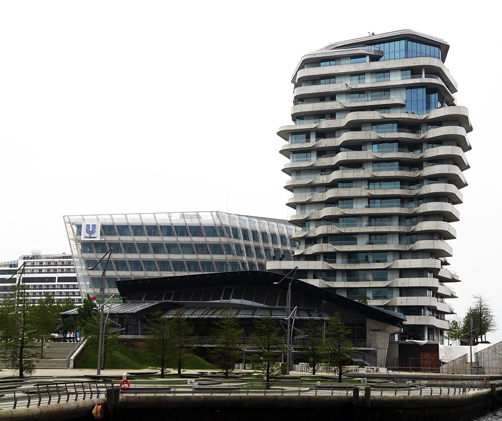 Marco-Polo-Tower und Unilever-Haus