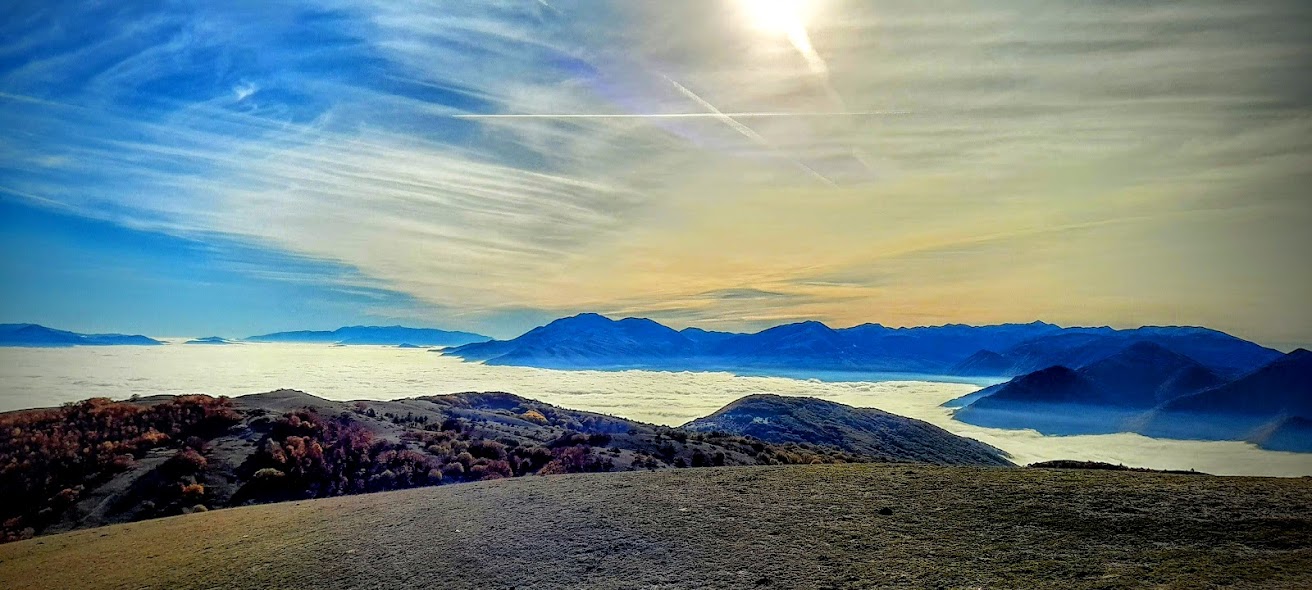 mare di nebbia