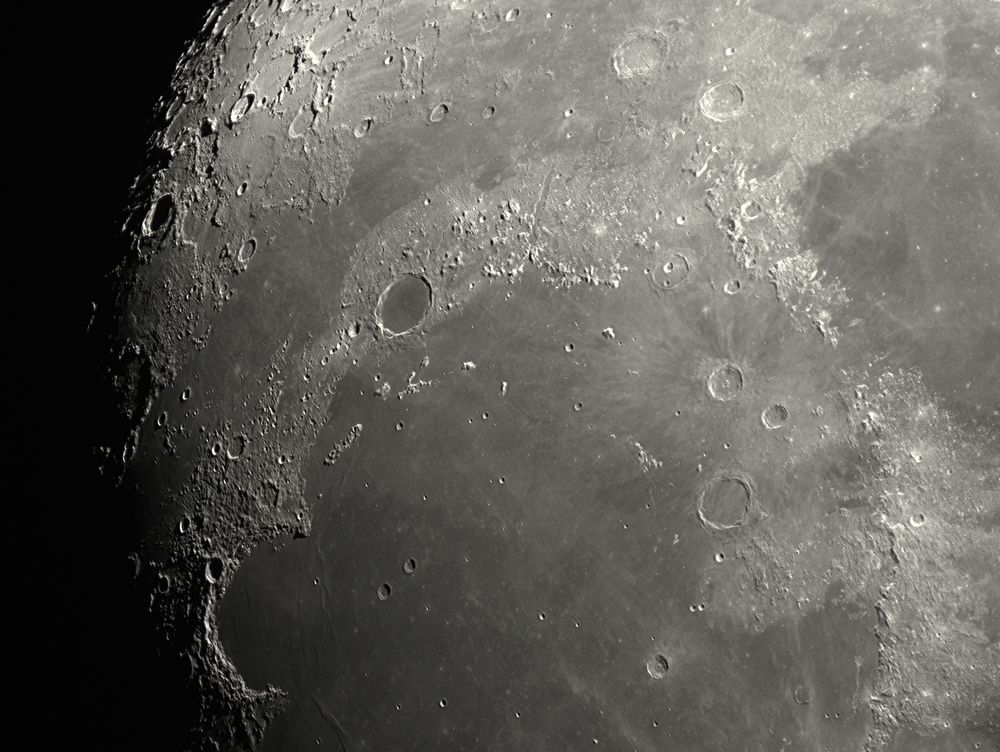 Mare Imbrium Region, Teil 1 10.04.2014, 22:56 Uhr