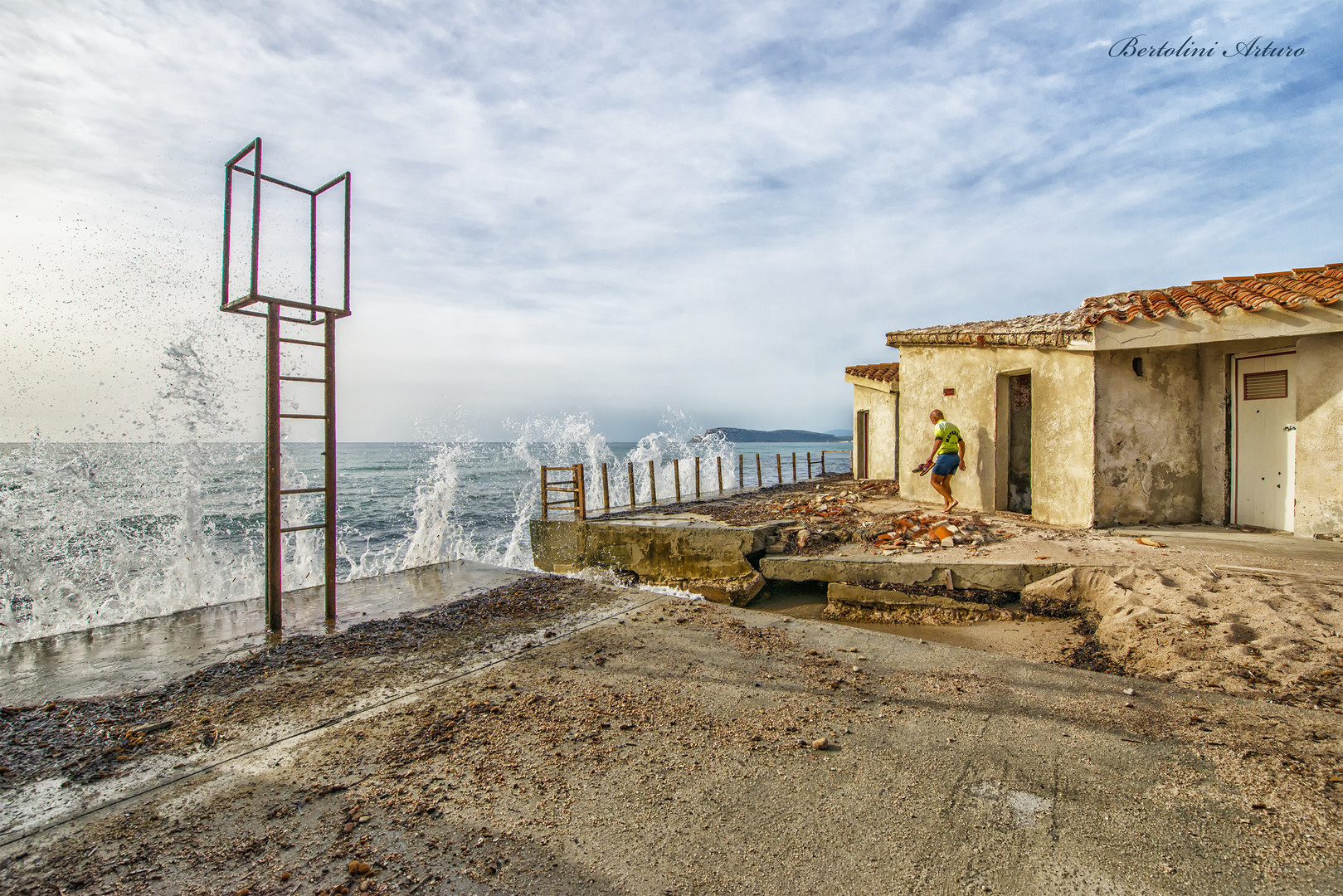 Mare... mai monotono, mai ripetitivo, mai uguale.