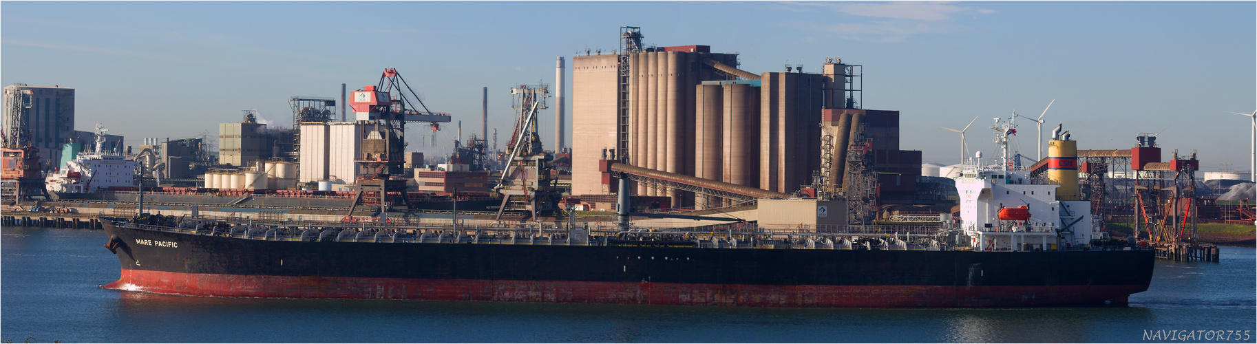 MARE PACIFIC / Tanker/ Calandkanal / Rotterdam / Bitte scrollen!