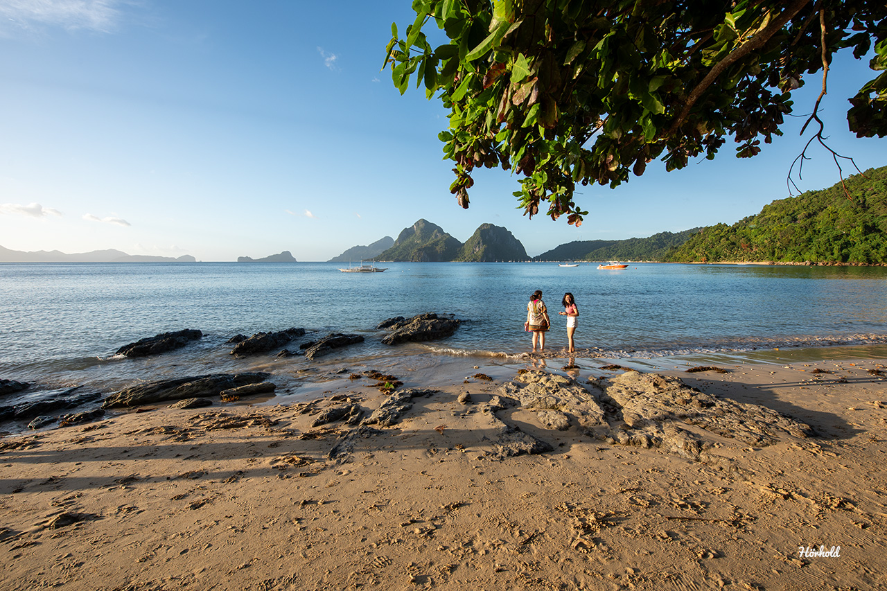 Maremegmeg Beach