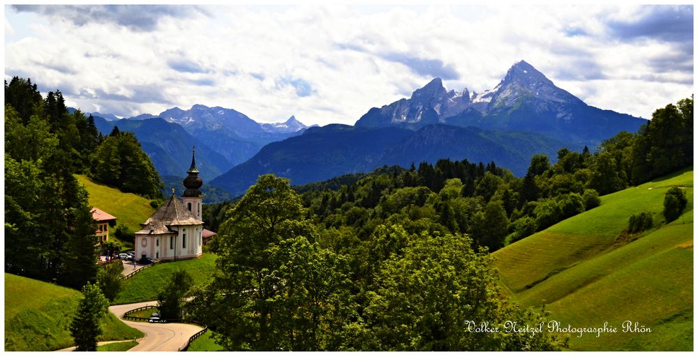 Maria Gern im Hintergrund der Watzmann