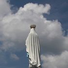 Maria in den Wolken