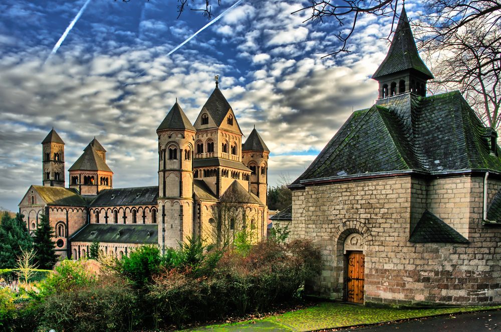 Maria Laach Foto & Bild | architektur, sakralbauten, außenansichten von ...