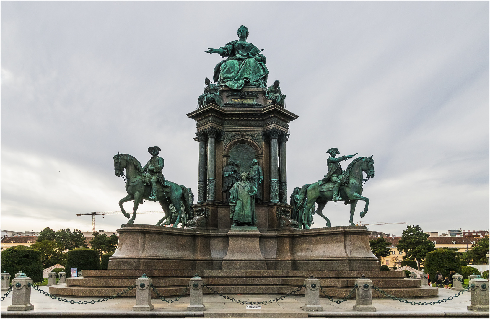 Maria Theresia Denkmal