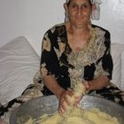 Mariage Kabyle à Alger-Préparation du couscous