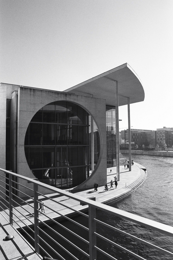 Marie-Elisabeth-Lüders-Haus