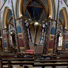 Marien-Basilika Kevelaer - Blick in das Langschiff, auf den Altar.