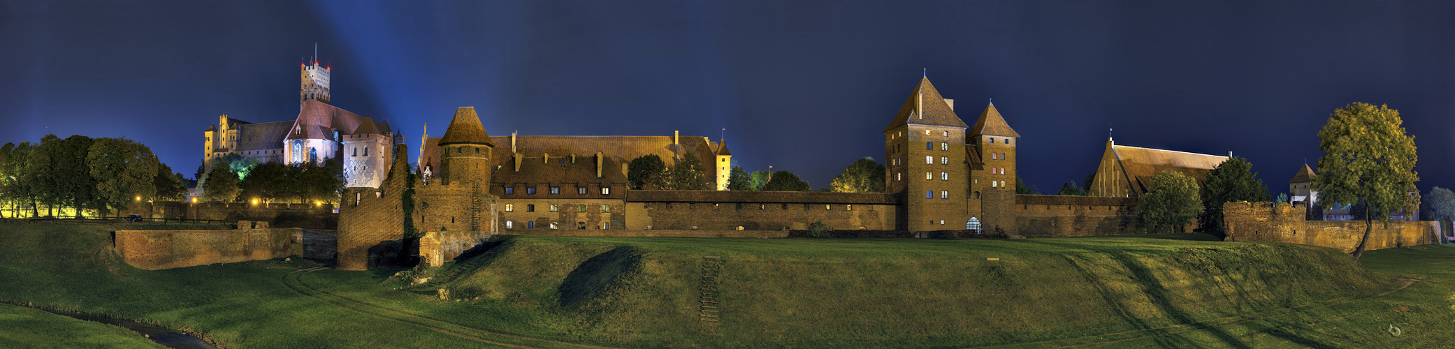 Marienburg bei Nacht