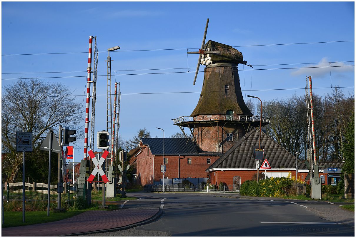 Marienhafe | Gallerieholländer "Friesenborgsche Mühle"