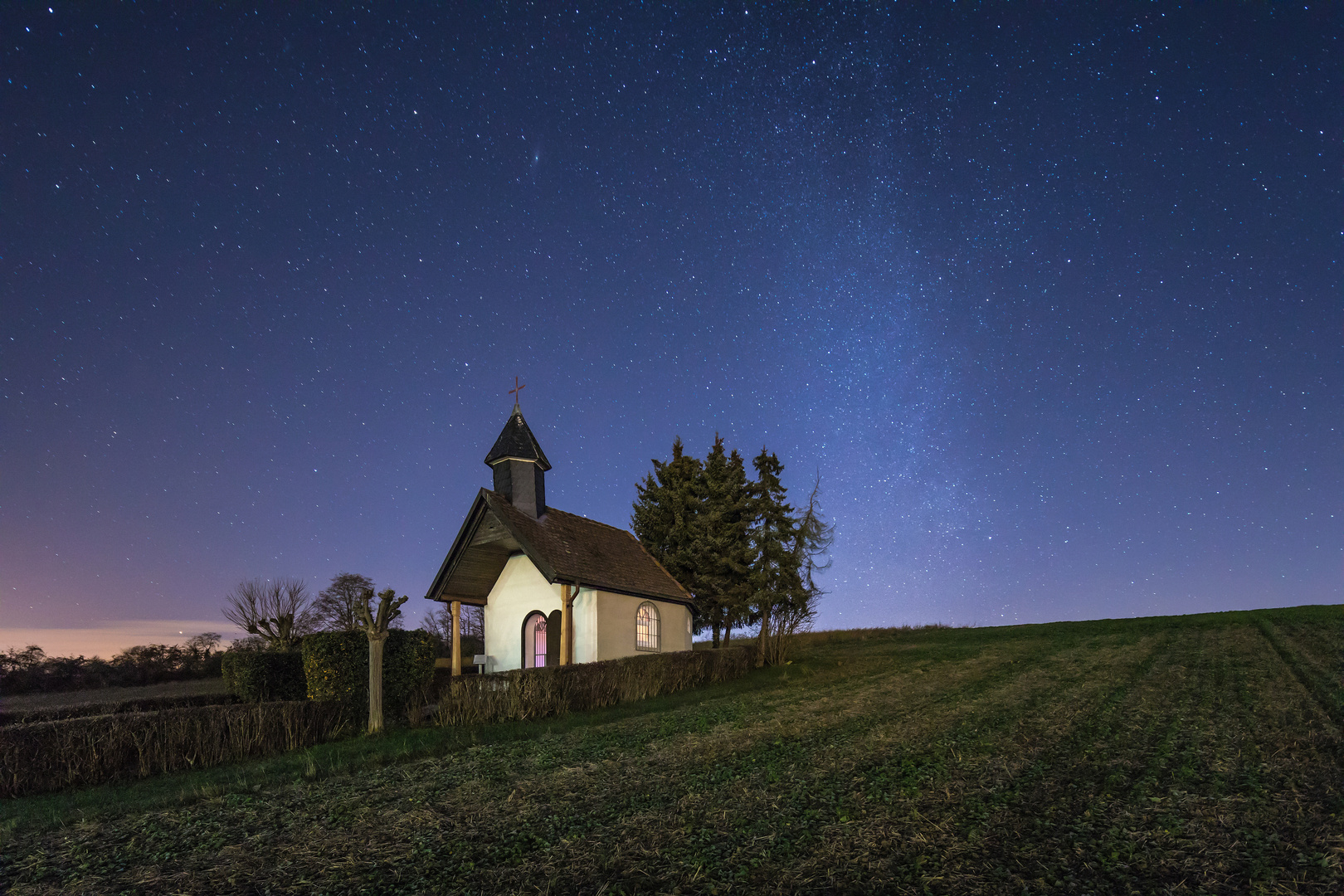 Marienkapelle Rülzheim in klarer Nacht