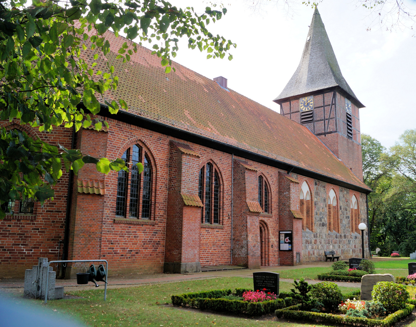 Marienkirche in BüchenDorf Foto & Bild kirchen, kirche, architektur