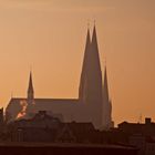 Marienkirche Luebeck im herbstlichen Gegenlicht